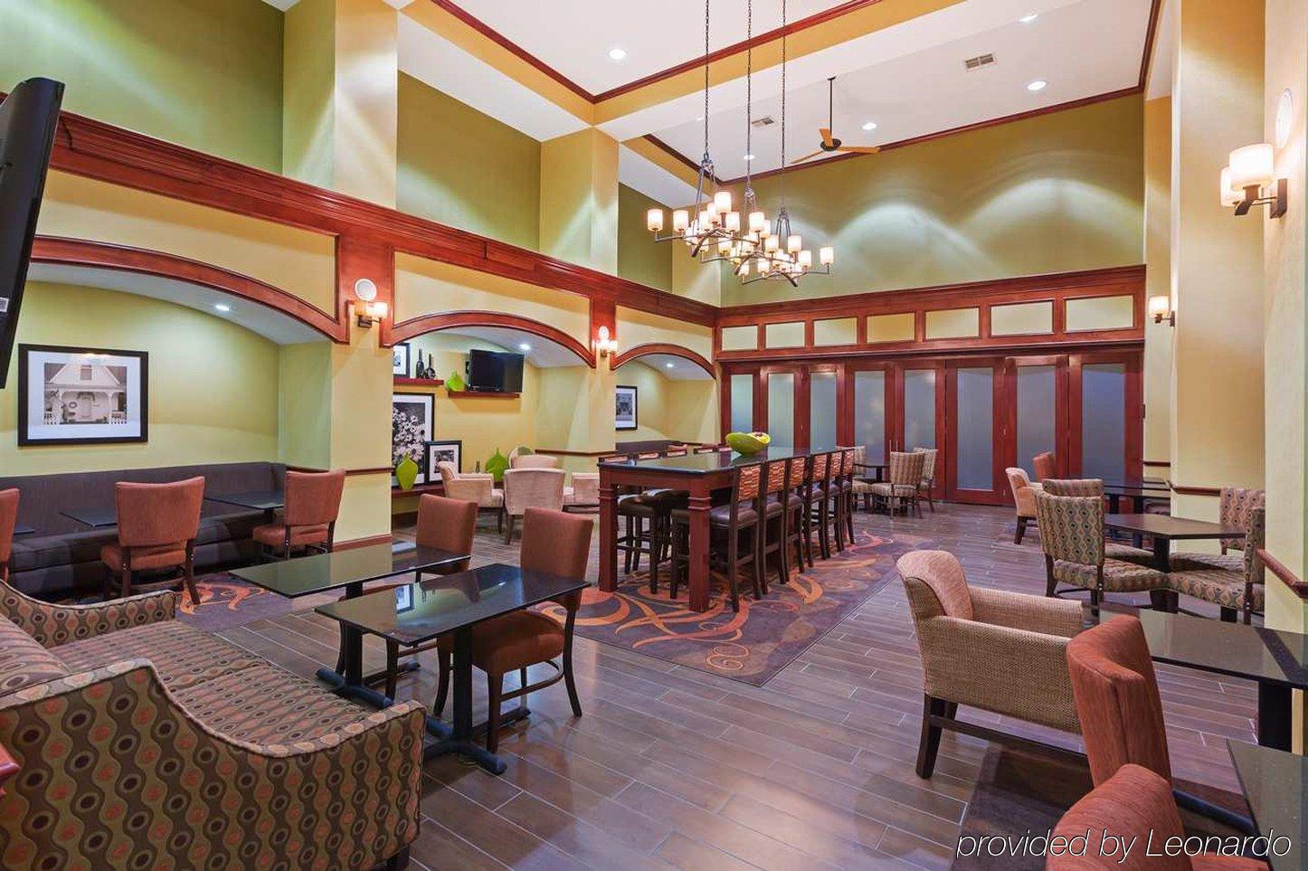 Hampton Inn And Suites Waxahachie Exterior photo